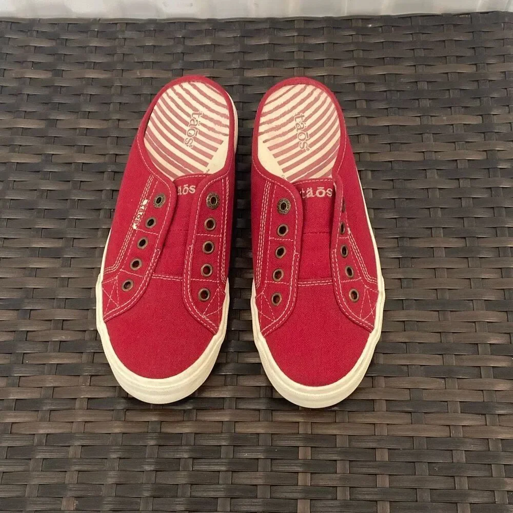 Taos Ez Soul slip on sneakers women’s size 8.5